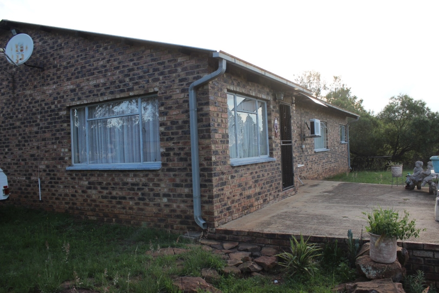 5 Bedroom Property for Sale in Deneysville Free State
